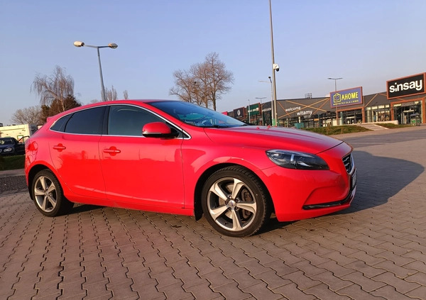 Volvo V40 cena 44500 przebieg: 116000, rok produkcji 2014 z Inowrocław małe 67